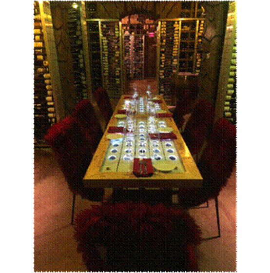 A picture containing text, indoor Description automatically generated